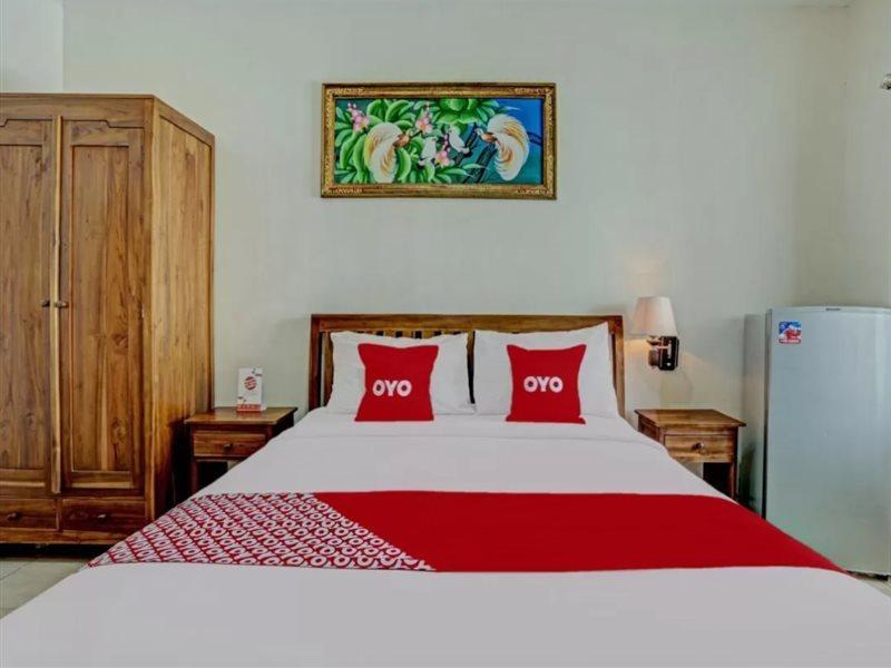 Super Oyo 3904 Kiki Residence Bali Легиан Екстериор снимка
