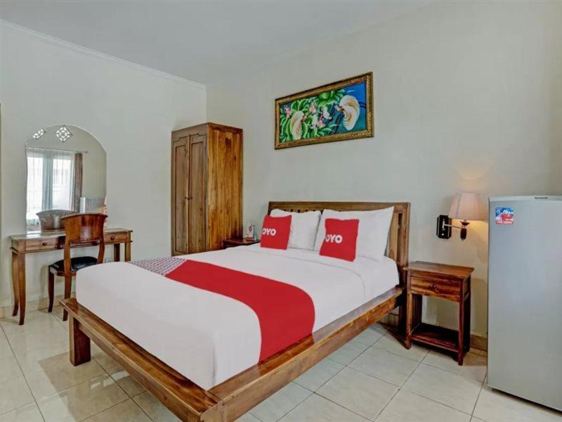 Super Oyo 3904 Kiki Residence Bali Легиан Екстериор снимка