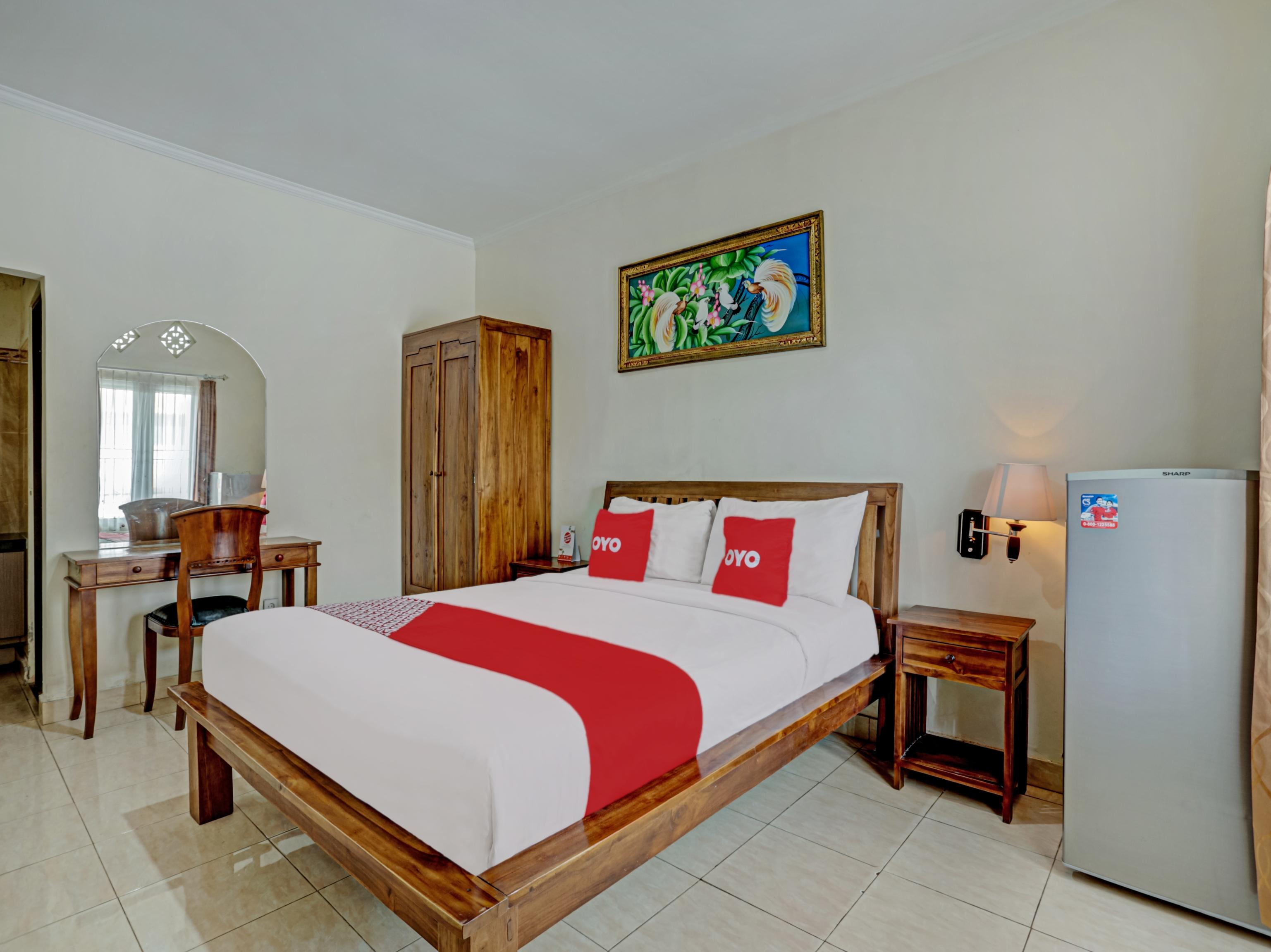 Super Oyo 3904 Kiki Residence Bali Легиан Екстериор снимка