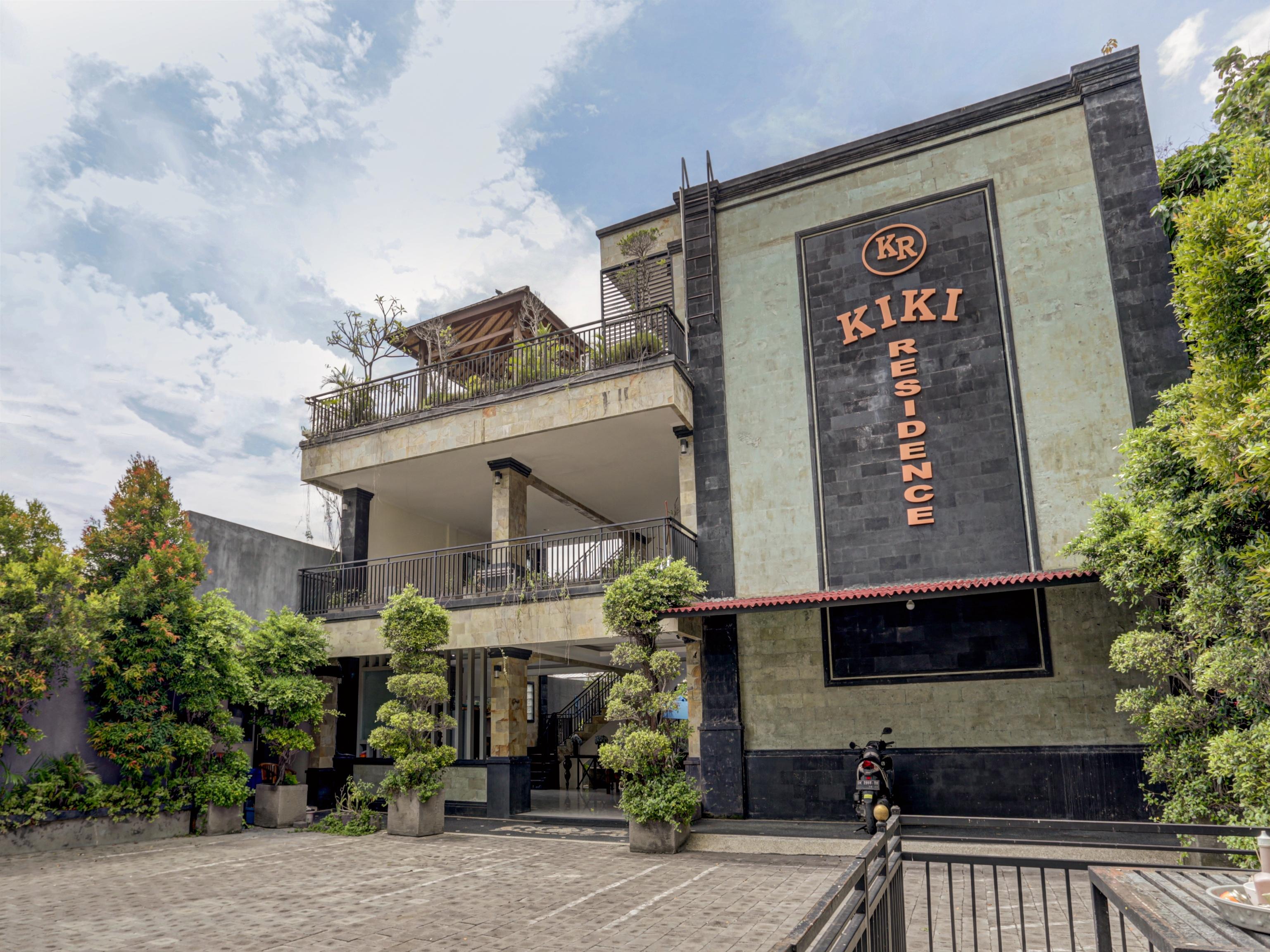 Super Oyo 3904 Kiki Residence Bali Легиан Екстериор снимка